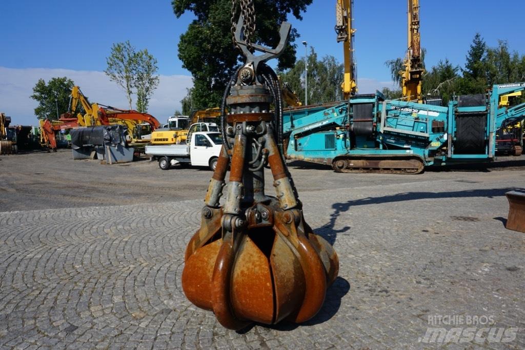 Liebherr GM 65 Грейферы