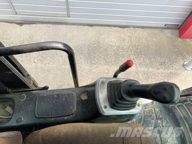 JCB JS 210 LC Гусеничные экскаваторы