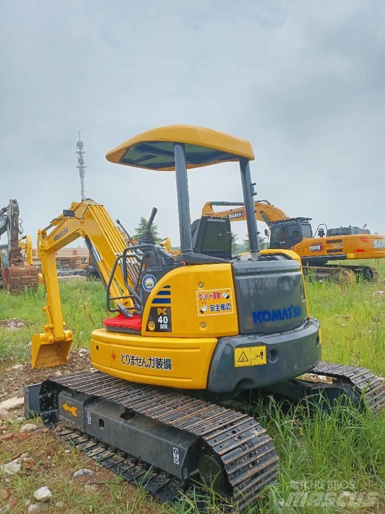 Komatsu PC 40 Гусеничные экскаваторы
