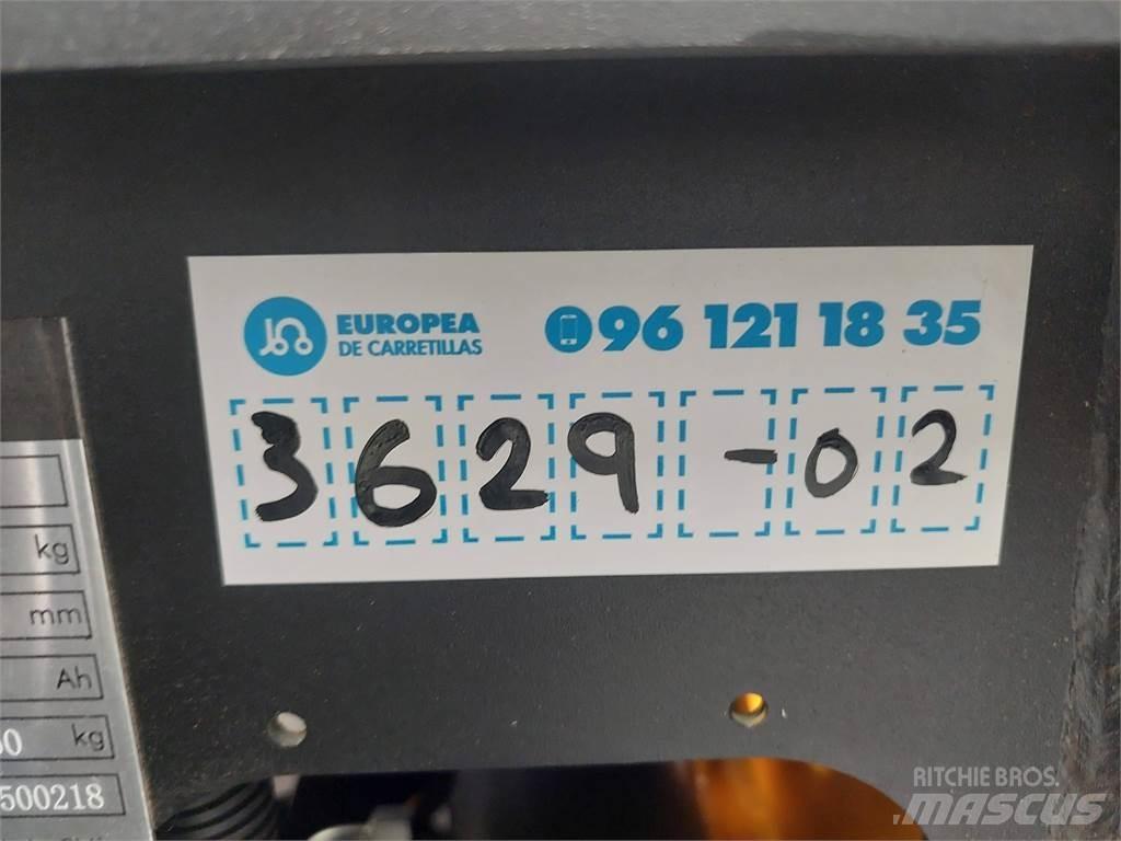  EFL253 Электропогрузчики