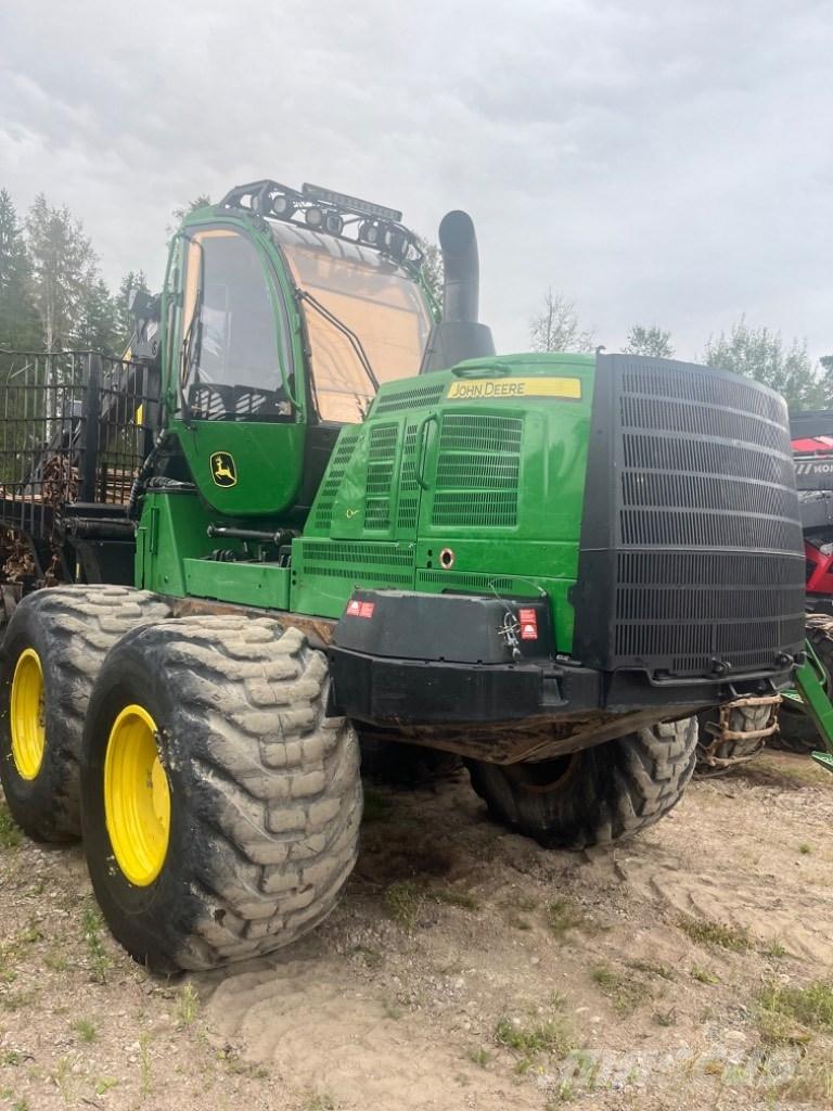 John Deere 1910G Форвардеры