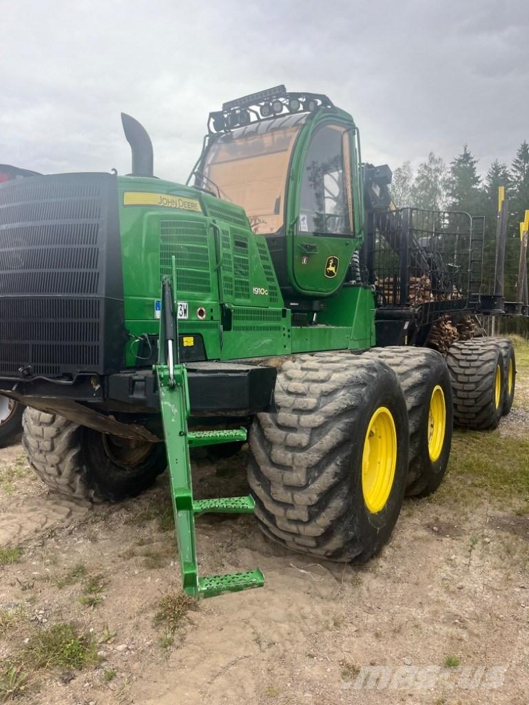 John Deere 1910G Форвардеры