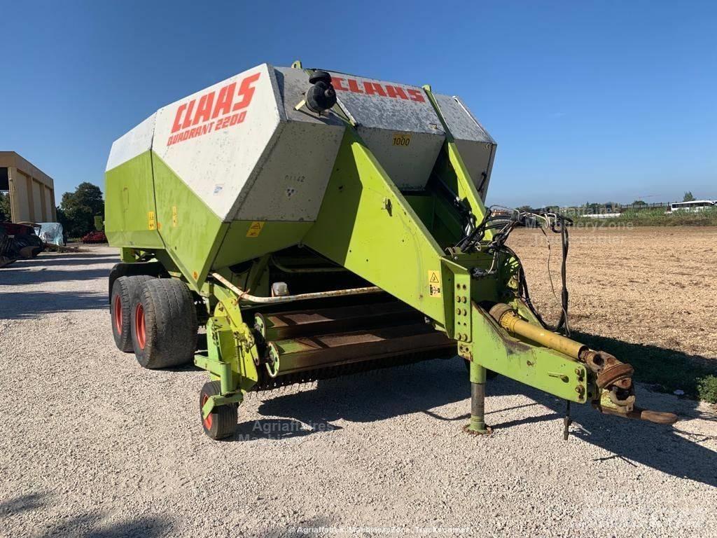 CLAAS Quadrant 2200 Тюковые пресс-подборщики
