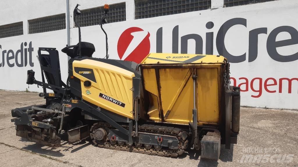 Bomag BF 200 C-2 Асфальтоукладчики