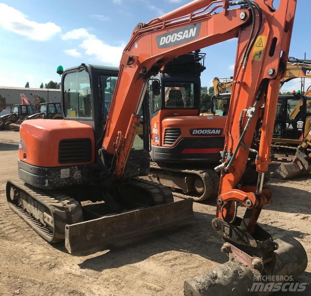 Doosan DX 60 R Мини-экскаваторы