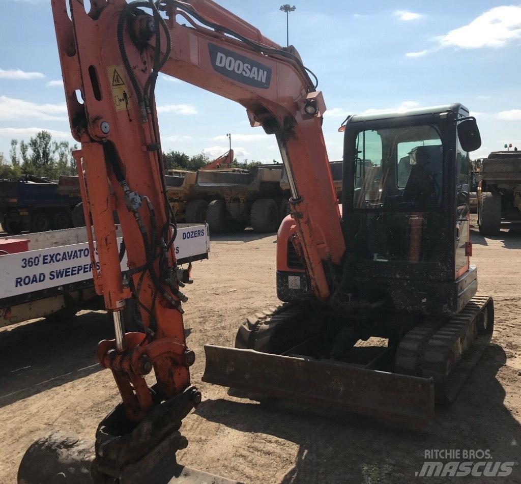 Doosan DX 60 R Мини-экскаваторы