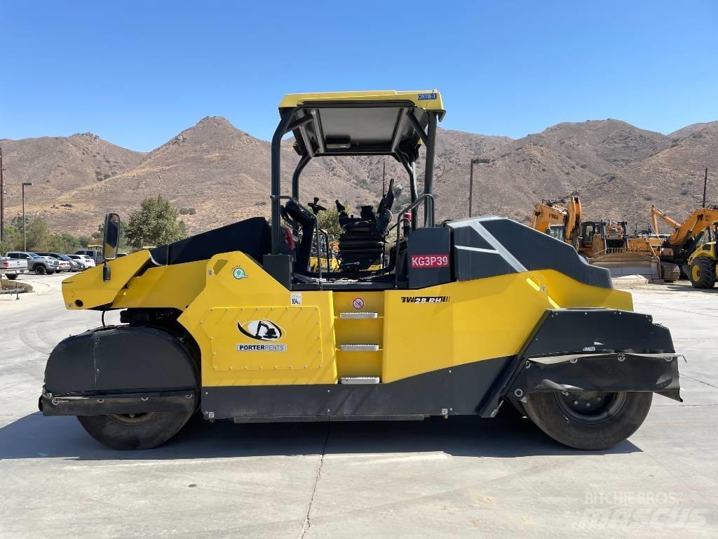 Bomag BW28RH Пневматические катки