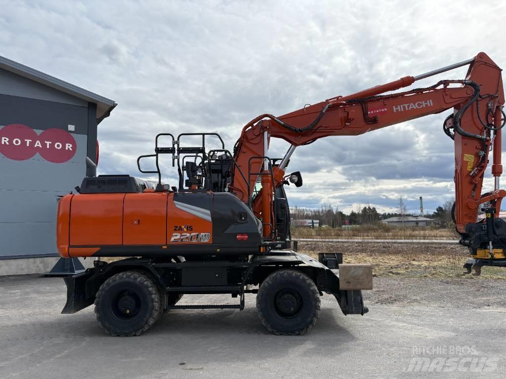 Hitachi ZX220W-7 2P Колёсные экскаваторы