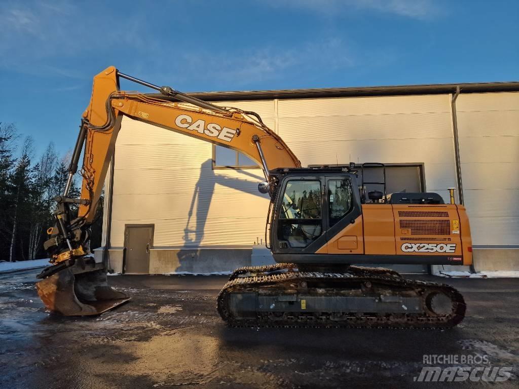 CASE CX250E Гусеничные экскаваторы