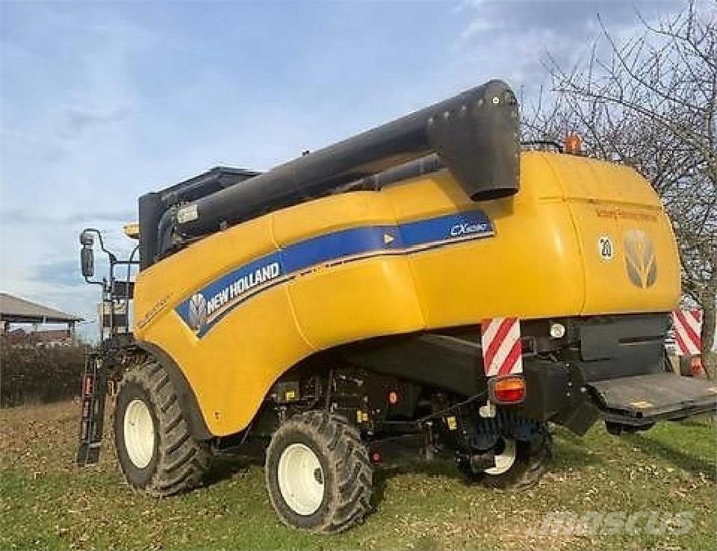 New Holland CX5090 Зерноуборочные комбайны