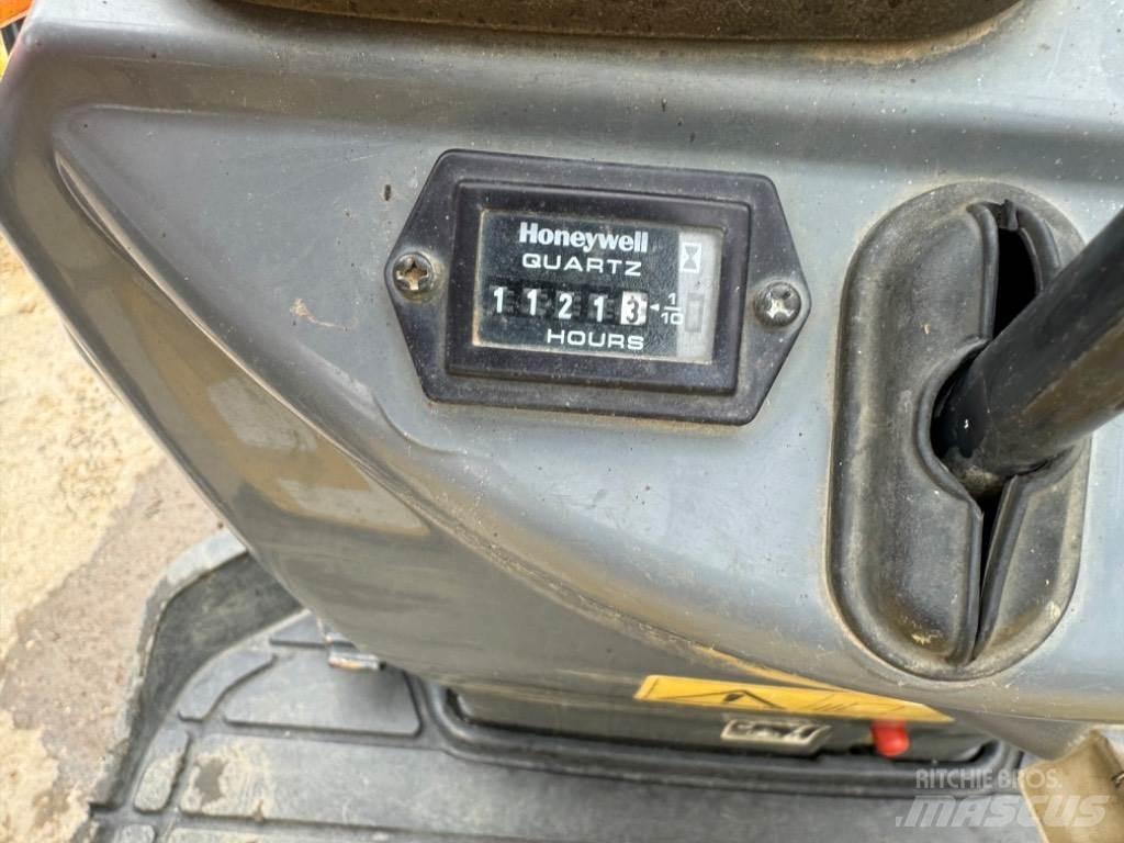 Yanmar SV08 (1C169) Мини-экскаваторы