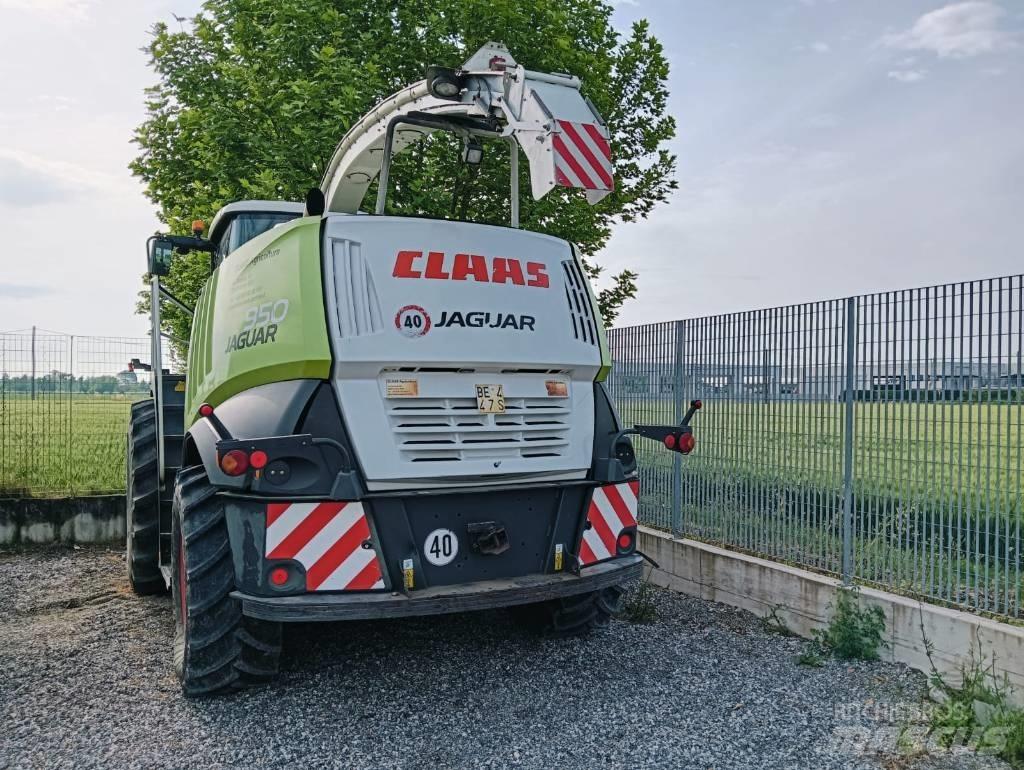 CLAAS Jaguar 950 Самоходные кормоуборочные комбайны