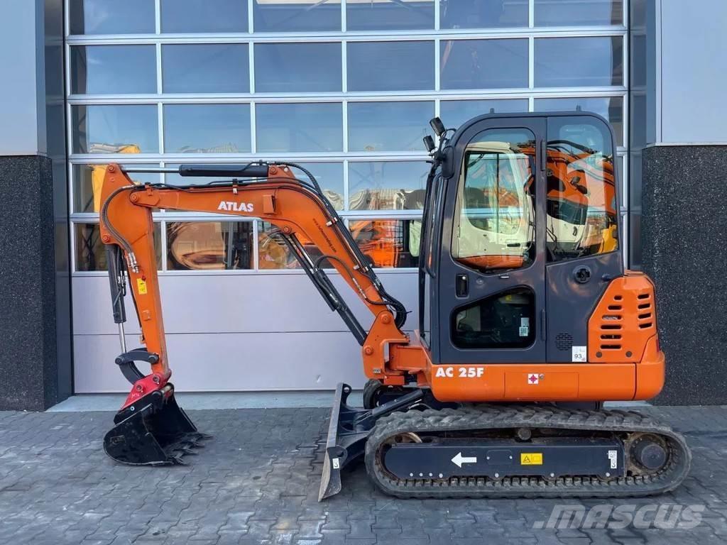 Atlas AC25F Мини-экскаваторы