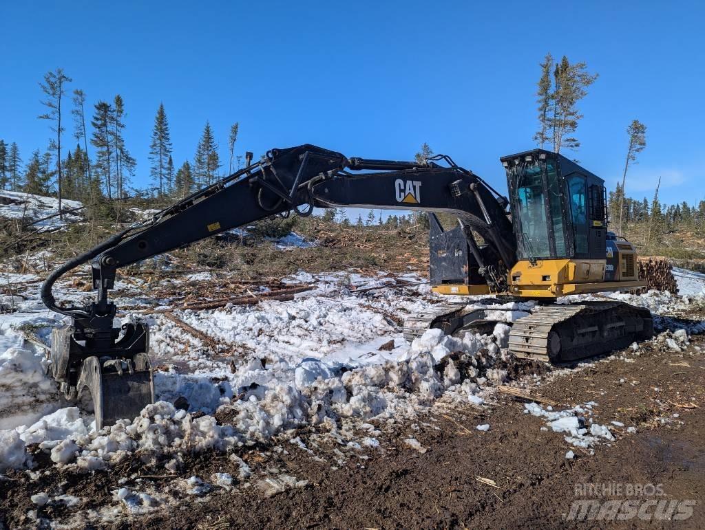 CAT 320 D FM Лесопогрузчик