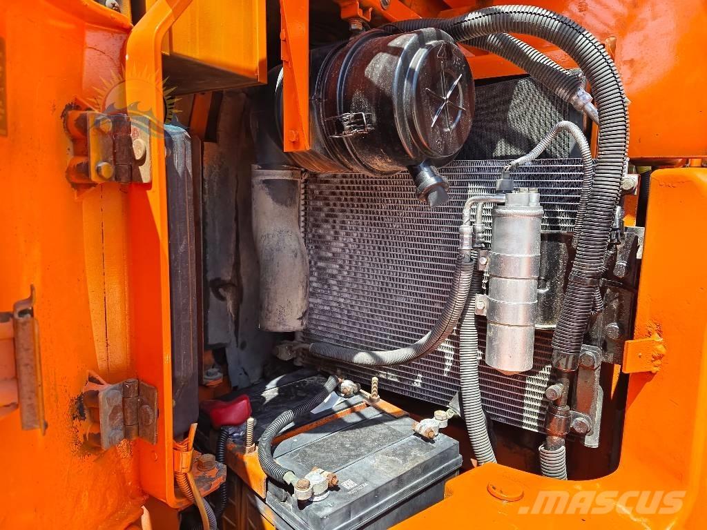 Hitachi ZX 75 Малые экскаваторы 7т-12т