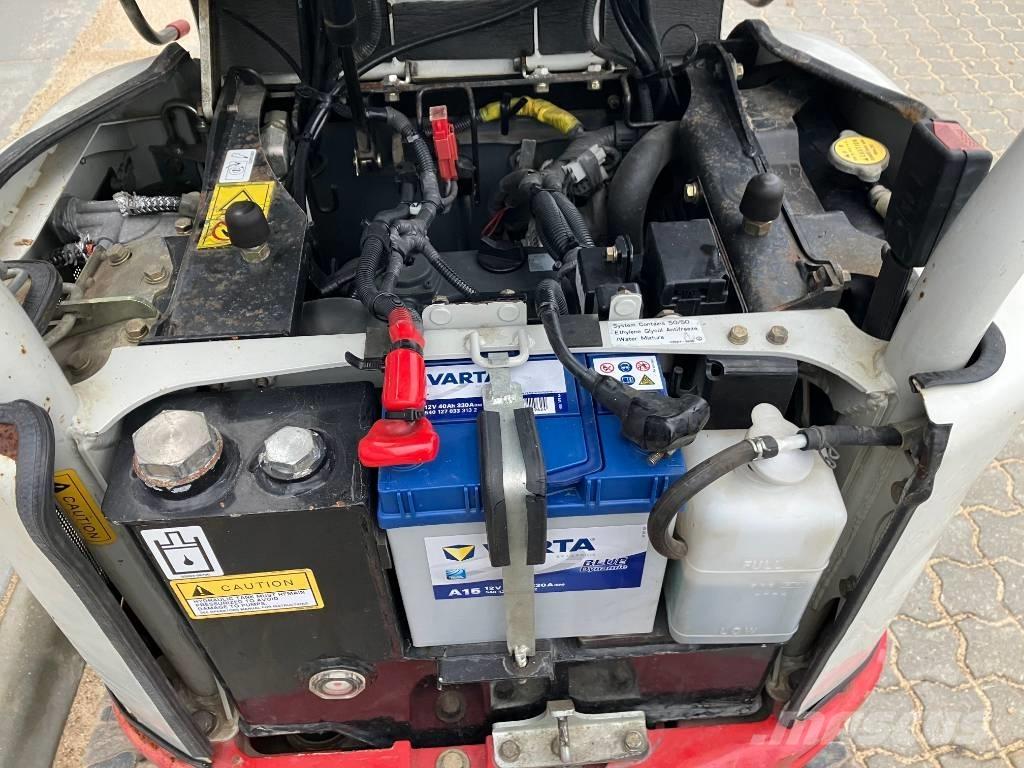 Takeuchi TB 210 Мини-экскаваторы