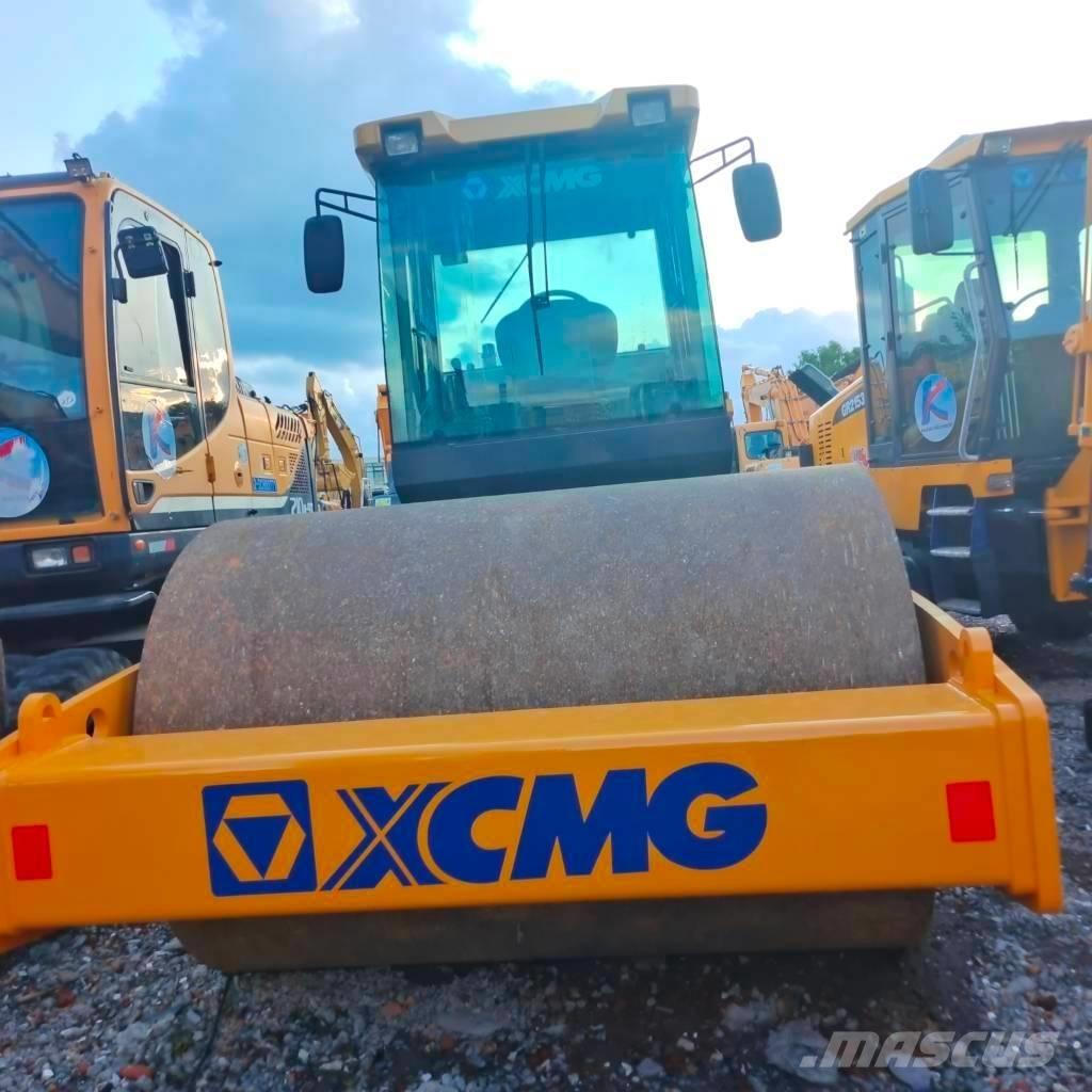 XCMG XS 183 J Грунтовые катки