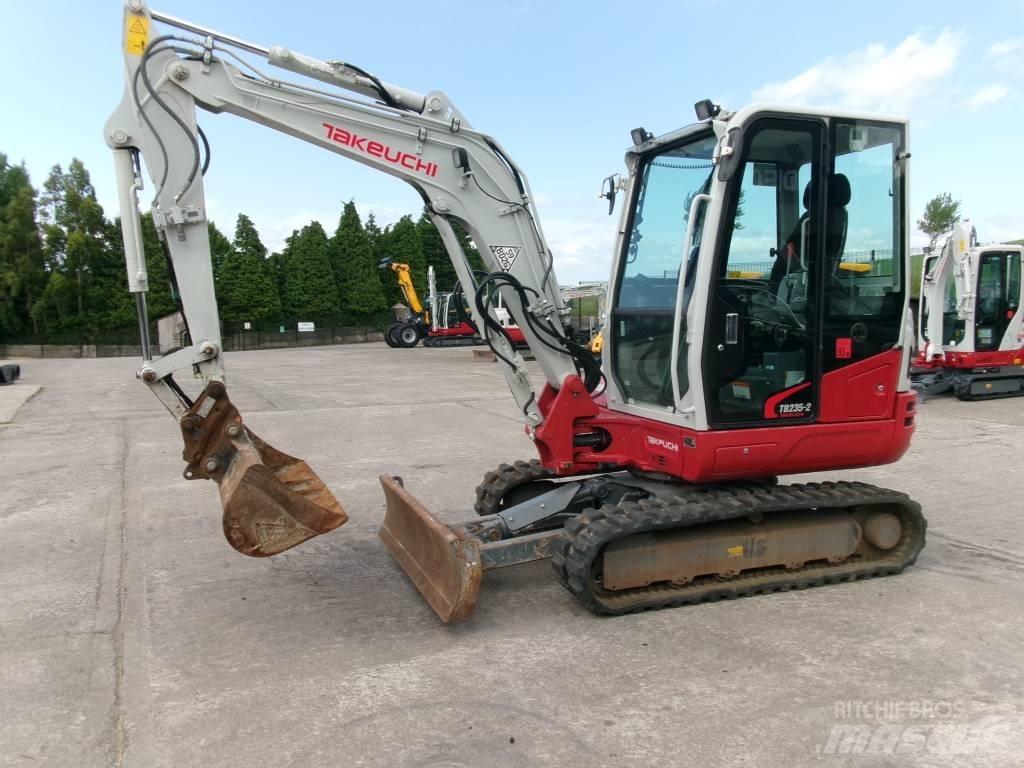 Takeuchi TB235-2 Мини-экскаваторы