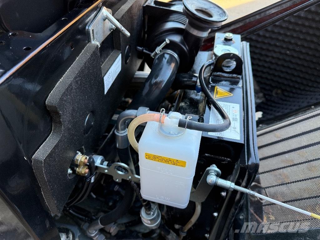 GiANT G 1500 X-tra Малые погрузчики