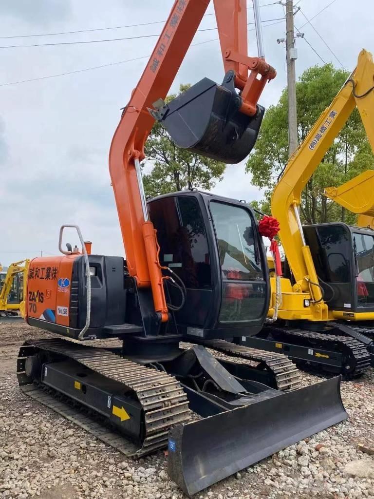 Hitachi zaxis70 Гусеничные экскаваторы