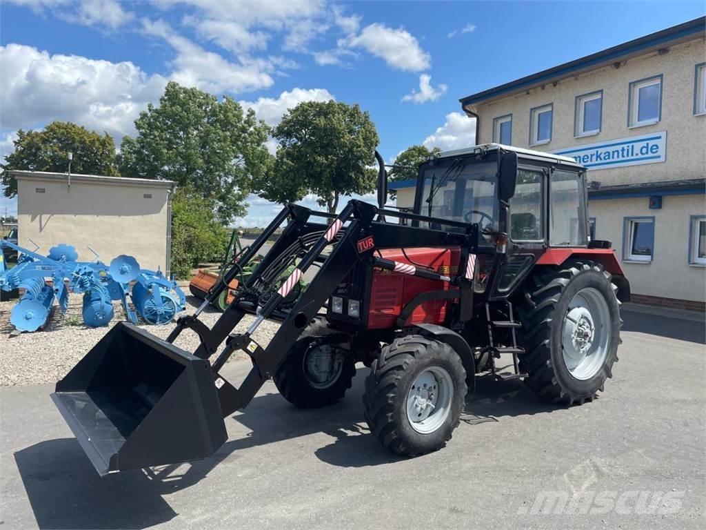 Belarus MTS 820 + FL Трактора