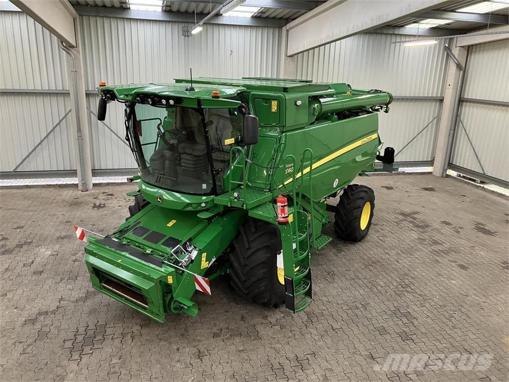John Deere T560 Зерноуборочные комбайны
