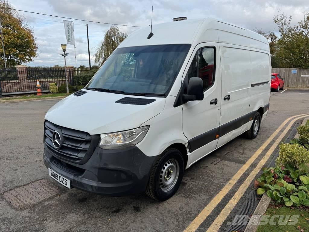 Mercedes-Benz 314 Изотермический фургон