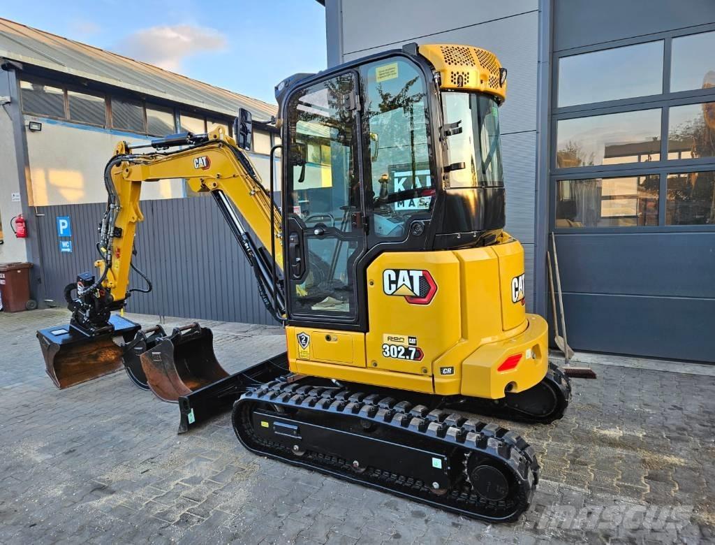 CAT 302.7 CR Мини-экскаваторы