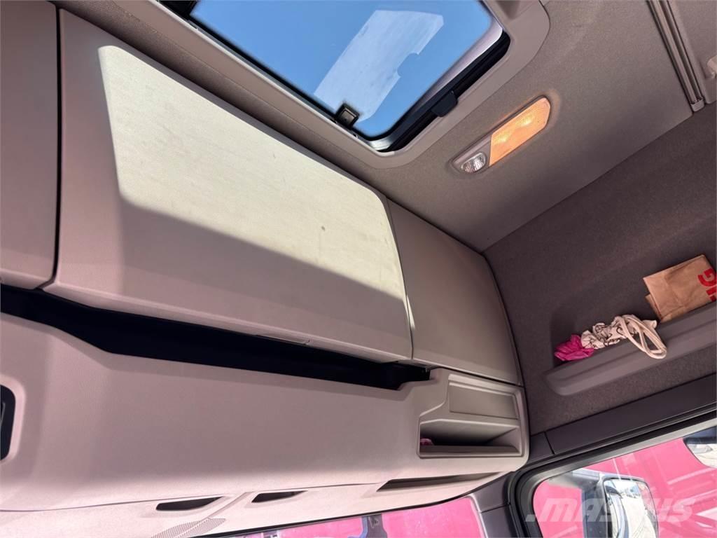 Scania R450 Седельные тягачи