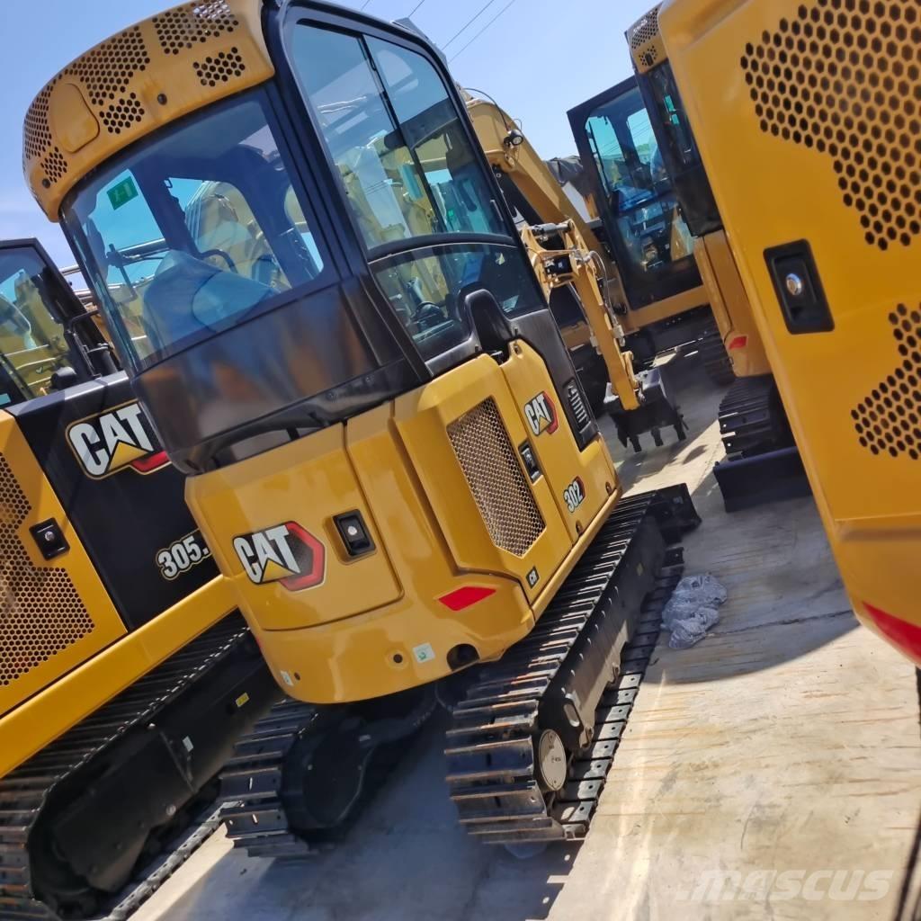 CAT 302CR Мини-экскаваторы
