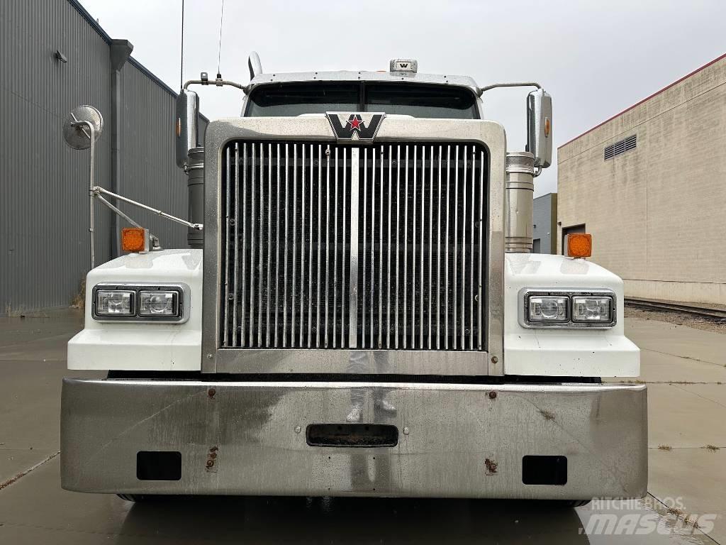 Western Star 4900 SF Седельные тягачи