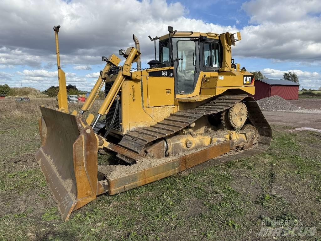 CAT D 6 T LGP Гусеничные бульдозеры