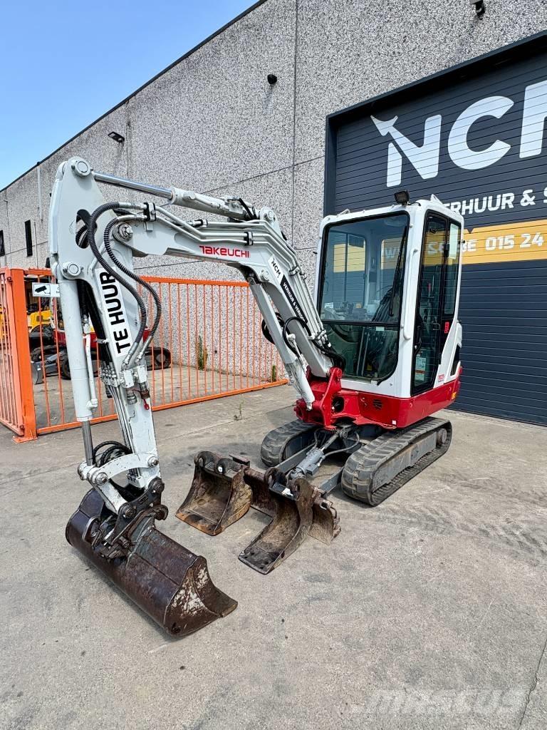 Takeuchi TB 225 Мини-экскаваторы