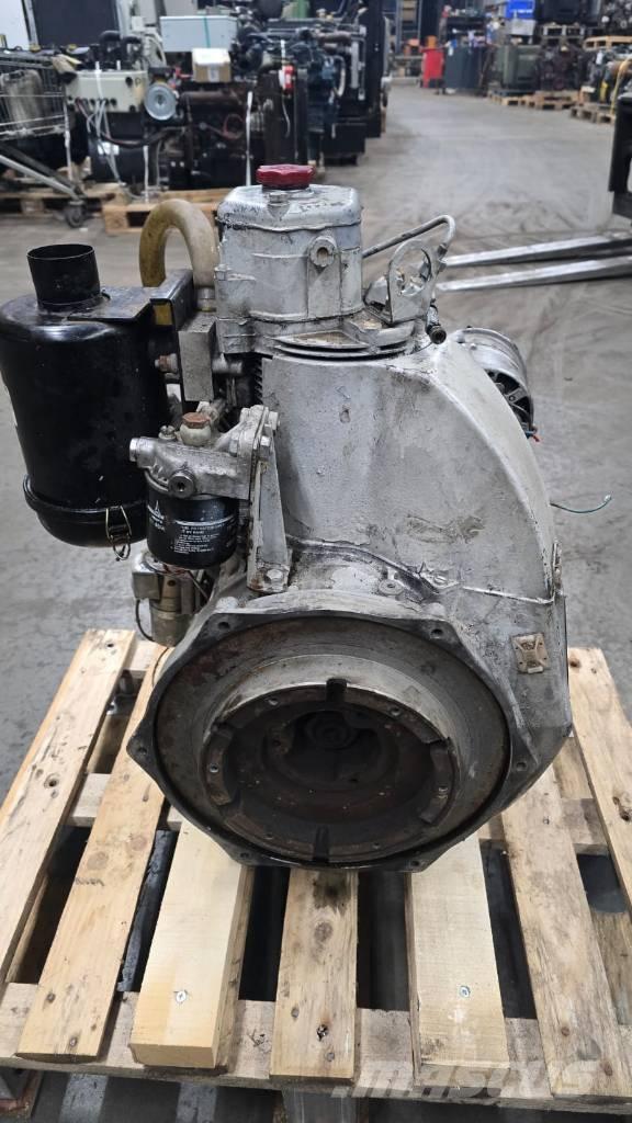 Deutz F1L210D Двигатели