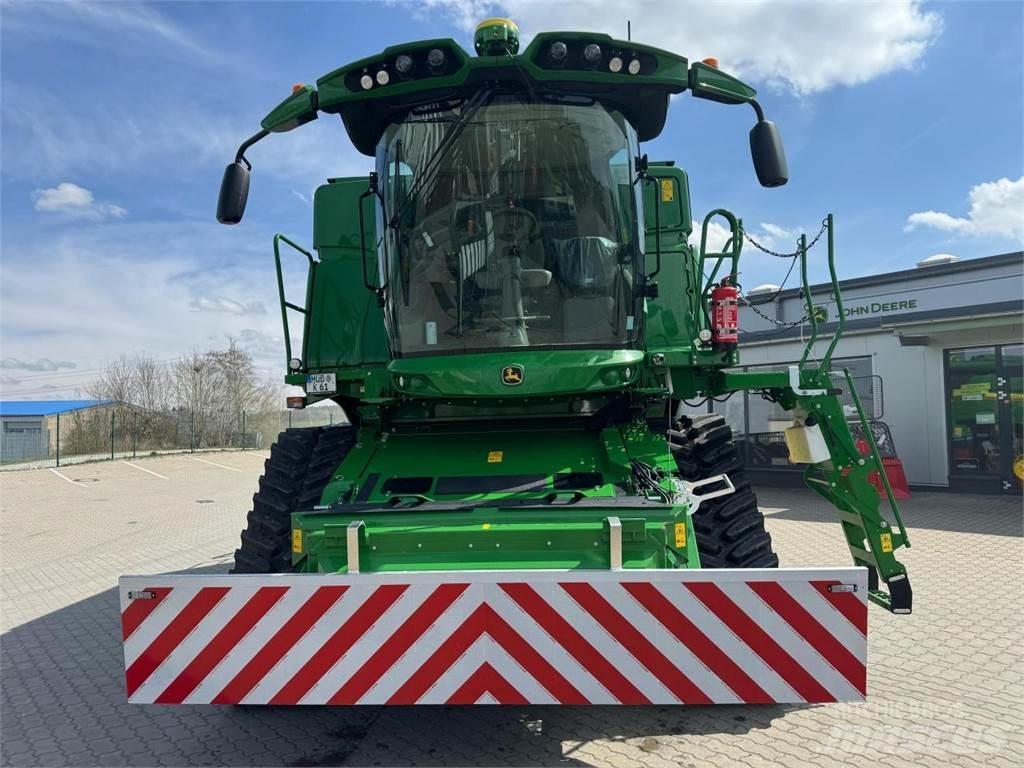 John Deere T670 Зерноуборочные комбайны