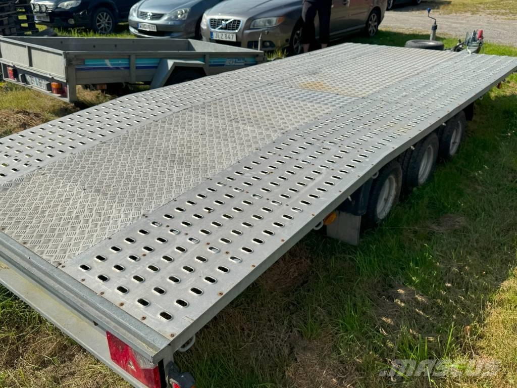 NIEWIADOW 02 Низкорамные прицепы