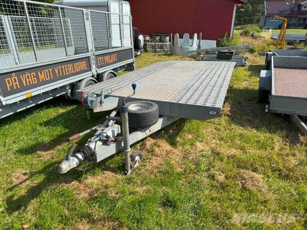 NIEWIADOW 02 Низкорамные прицепы