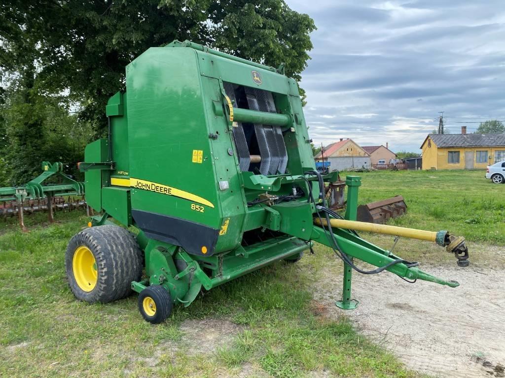 John Deere 852 Рулонные пресс-подборщики