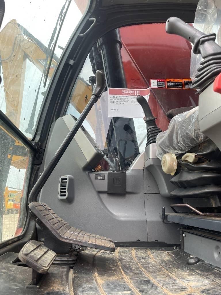 Doosan DX225LCA Гусеничные экскаваторы