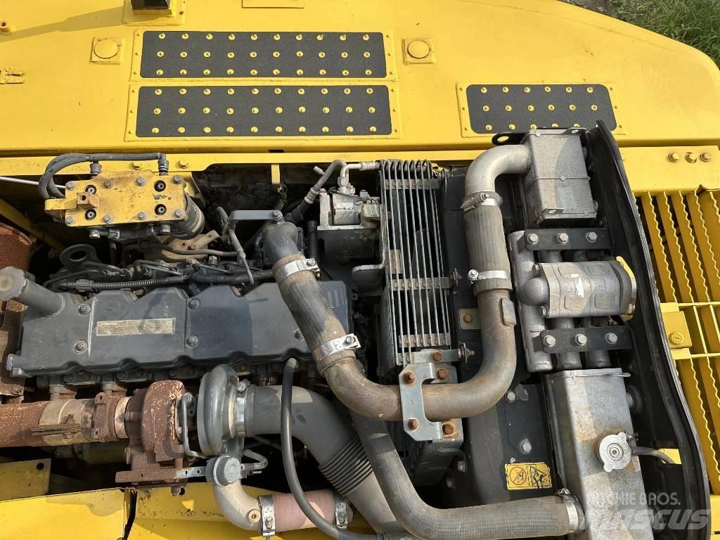 Komatsu PC240-8 Гусеничные экскаваторы