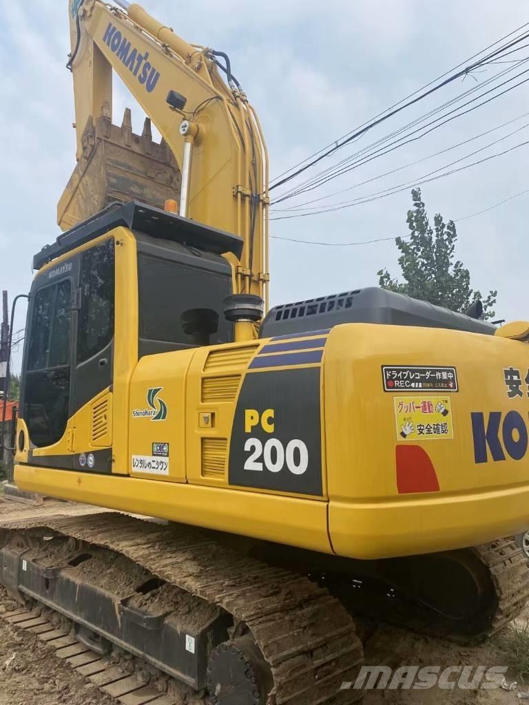 Komatsu pc200-8 Гусеничные экскаваторы