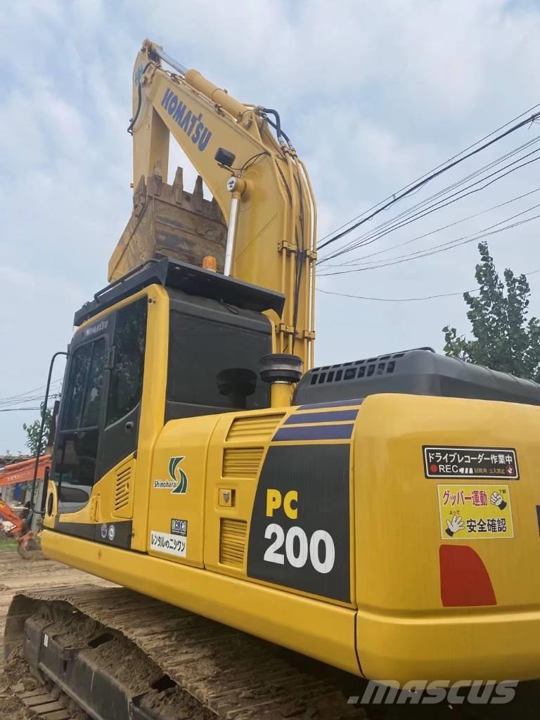 Komatsu pc200-8 Гусеничные экскаваторы