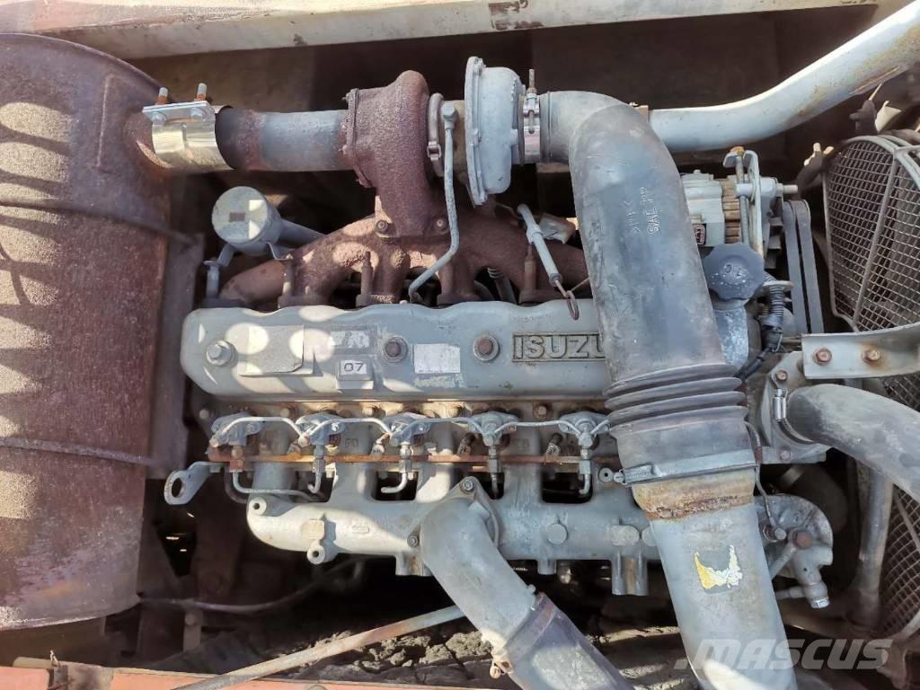 Hitachi ZX 210 W Колёсные экскаваторы