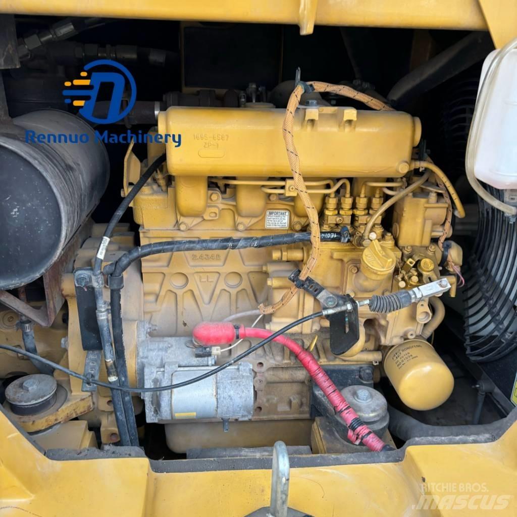 CAT 306E2 Мини-экскаваторы