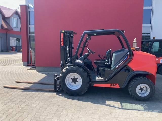 Manitou MC 25 Внедорожные погрузчики