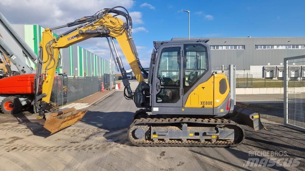 XCMG XE 80 E Малые экскаваторы 7т-12т