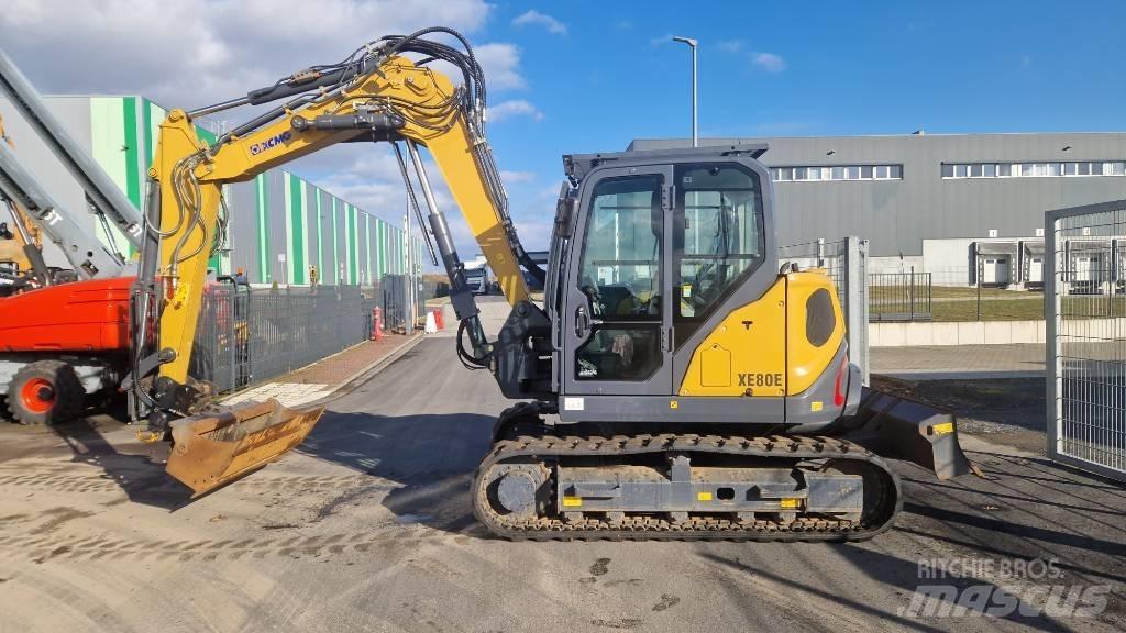 XCMG XE 80 E Малые экскаваторы 7т-12т
