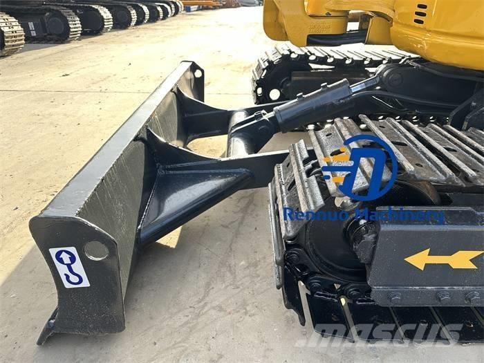 Komatsu PC 30MR Мини-экскаваторы