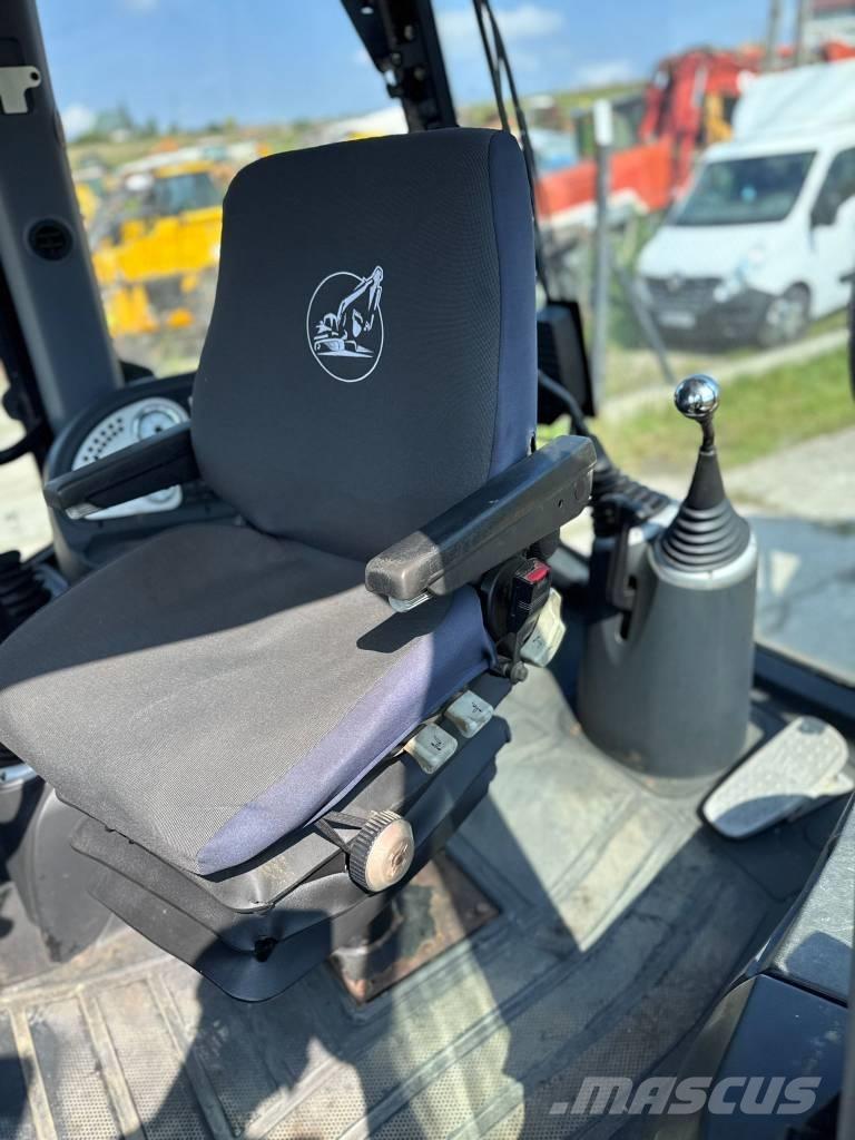 JCB 3 CX Экскаваторы-погрузчики