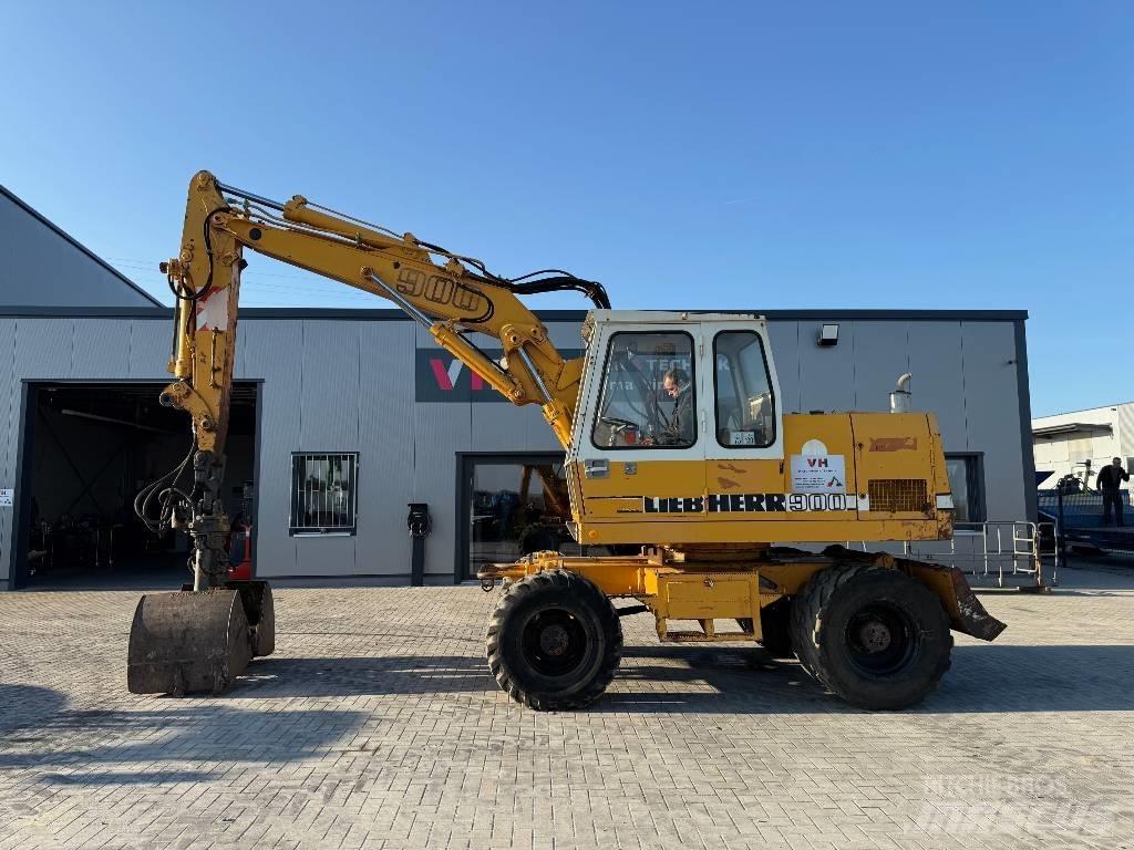 Liebherr A 900 C Колёсные экскаваторы